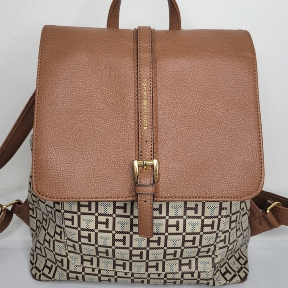 Tommy Hilfiger Handbags - Tommy Hilfiger Large Tan & Cream Women's Backpack, 12×11×6, EUC